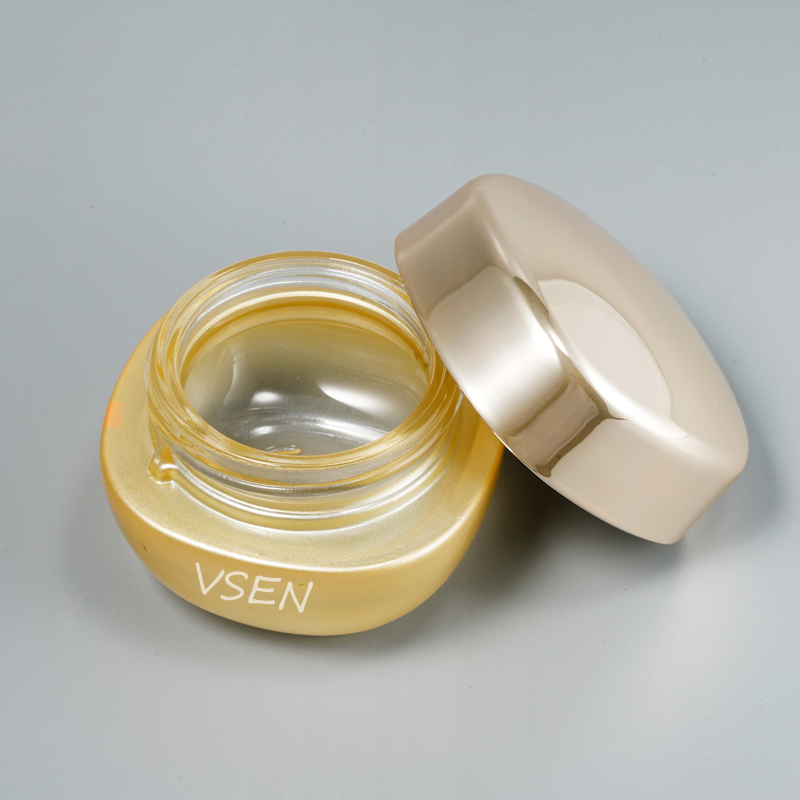 金色化妆品套装瓶子 四方化妆品乳液按压瓶子定(图1)